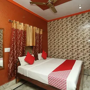 hotel-rashmi-agra.agrahotelsindia.net/